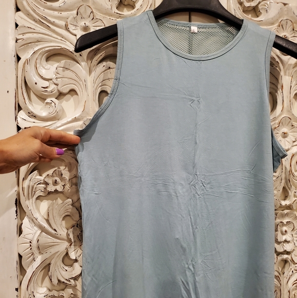 Green athletic tie back mesh tank top - Picture 9 of 14